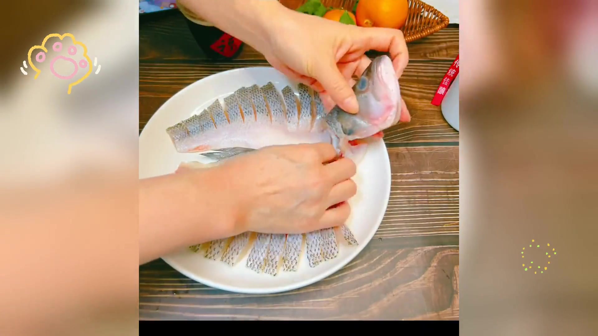 鲈鱼孔雀开屏蒸,寓意年年有余庆团圆