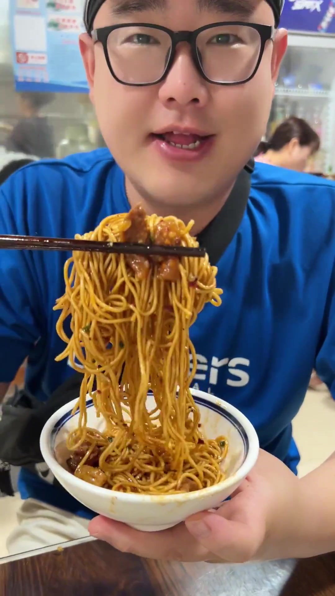 姨妈说婆婆在中国也太幸福了吧～早餐种类都这么多～