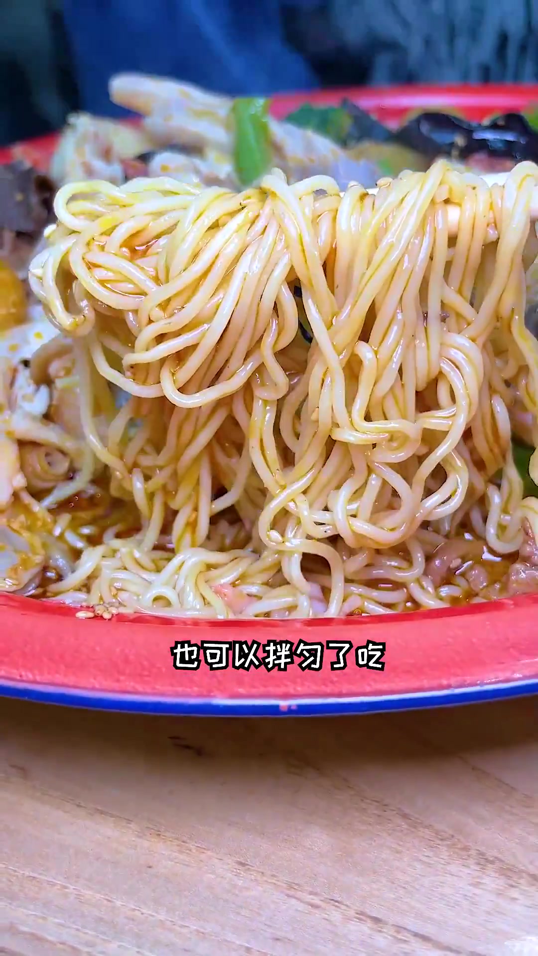 火爆成都的地摊麻辣烫咱大邯郸也有了
