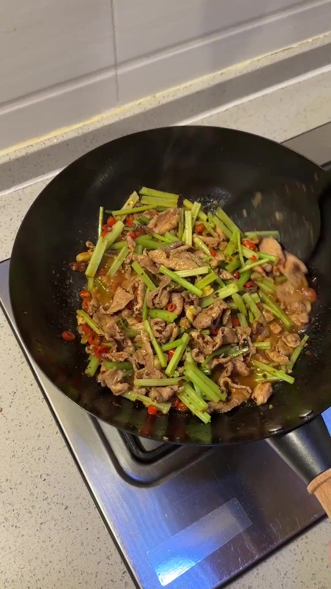 湖南的醴陵小炒肉吃过咩,带汤的小炒肉,下饭嘎嘎香