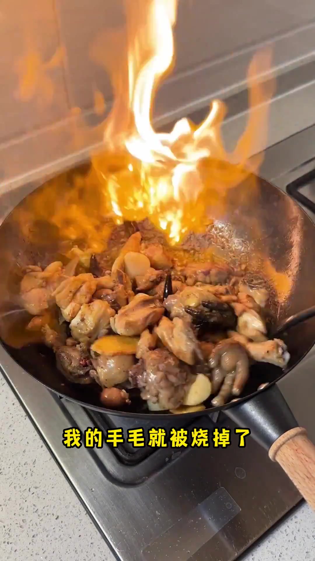 大理永平黄焖鸡,滇西地区最著名的鸡肉做法。