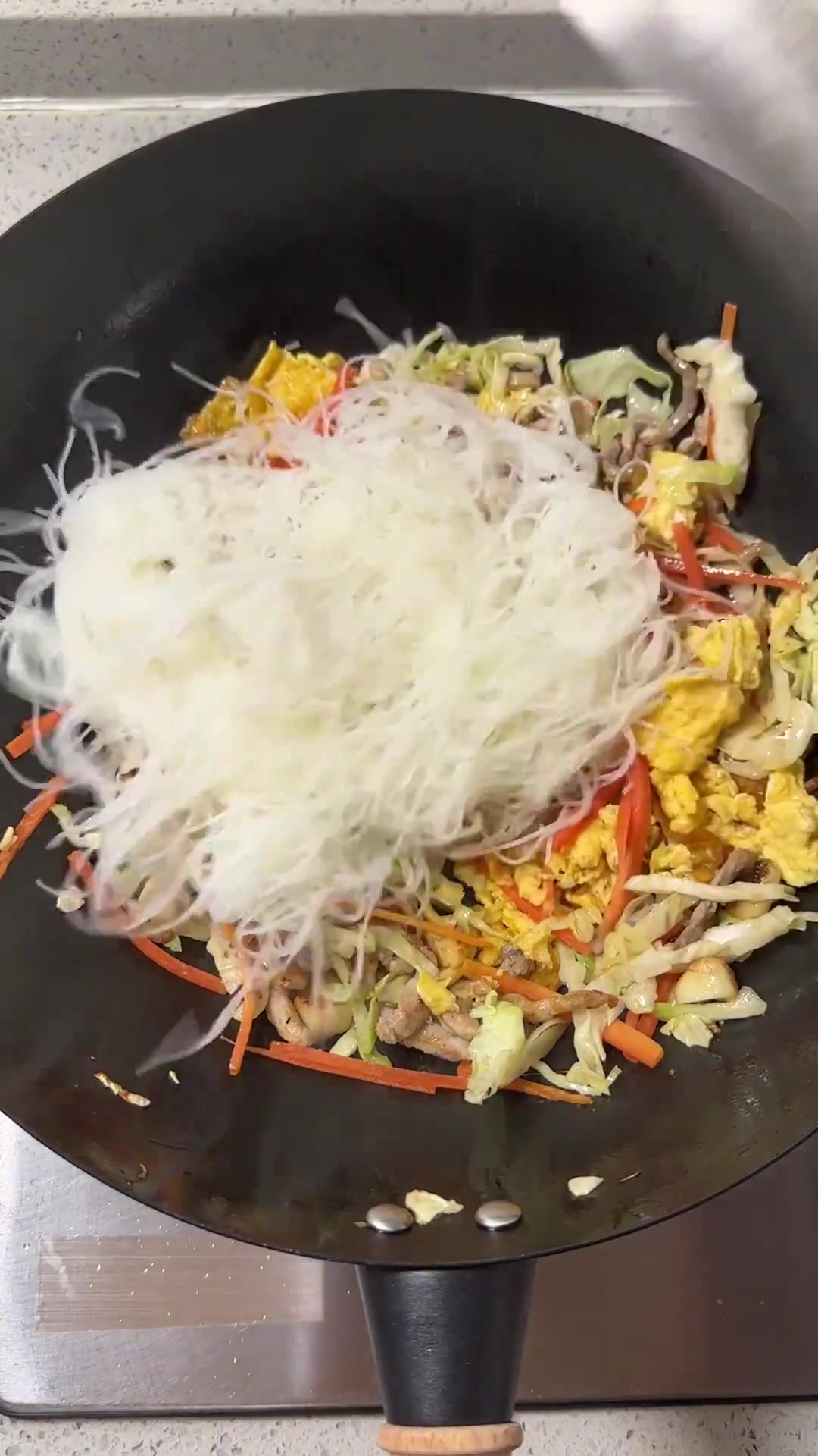 吃宵夜啦 炒米粉