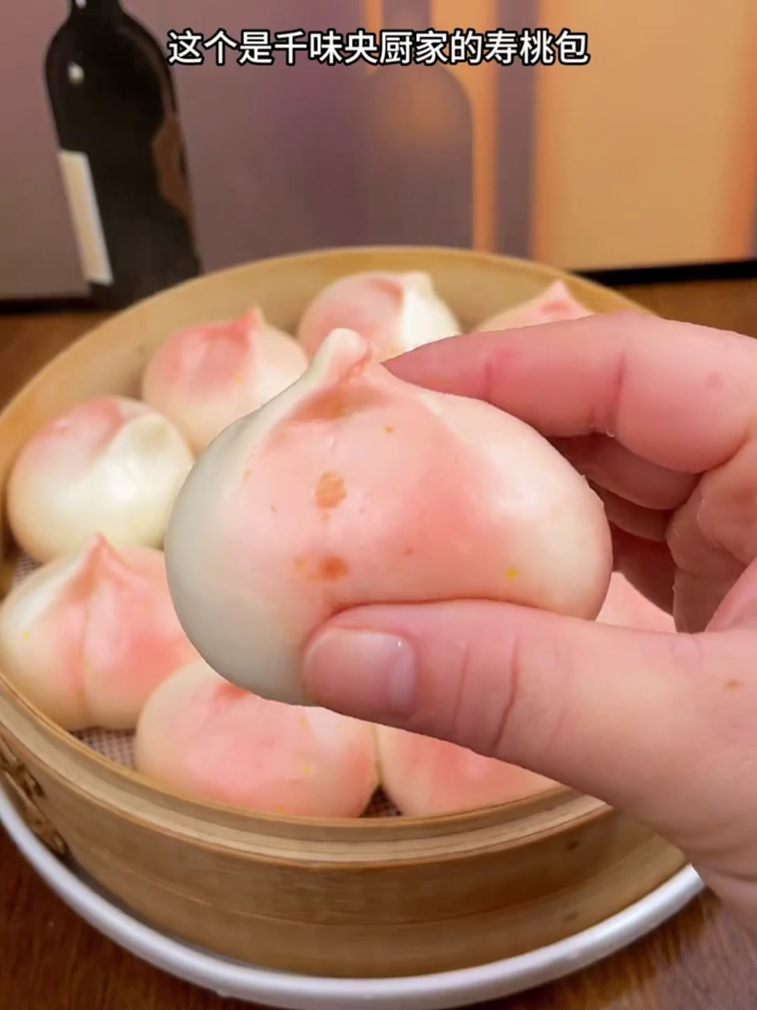蒸蒸日上过大年,馒头寓意好彩头