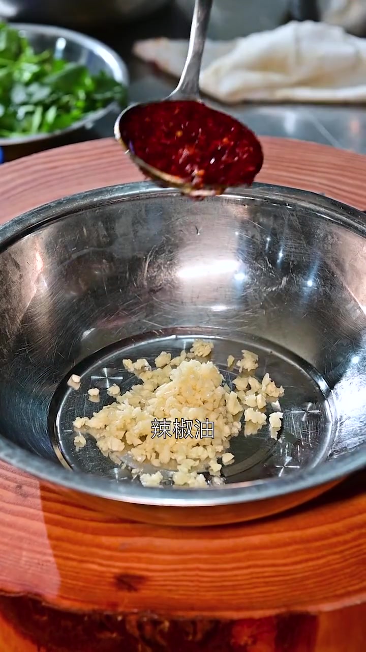 凉拌豆笋好吃是有诀窍的,柔软有劲道又入味