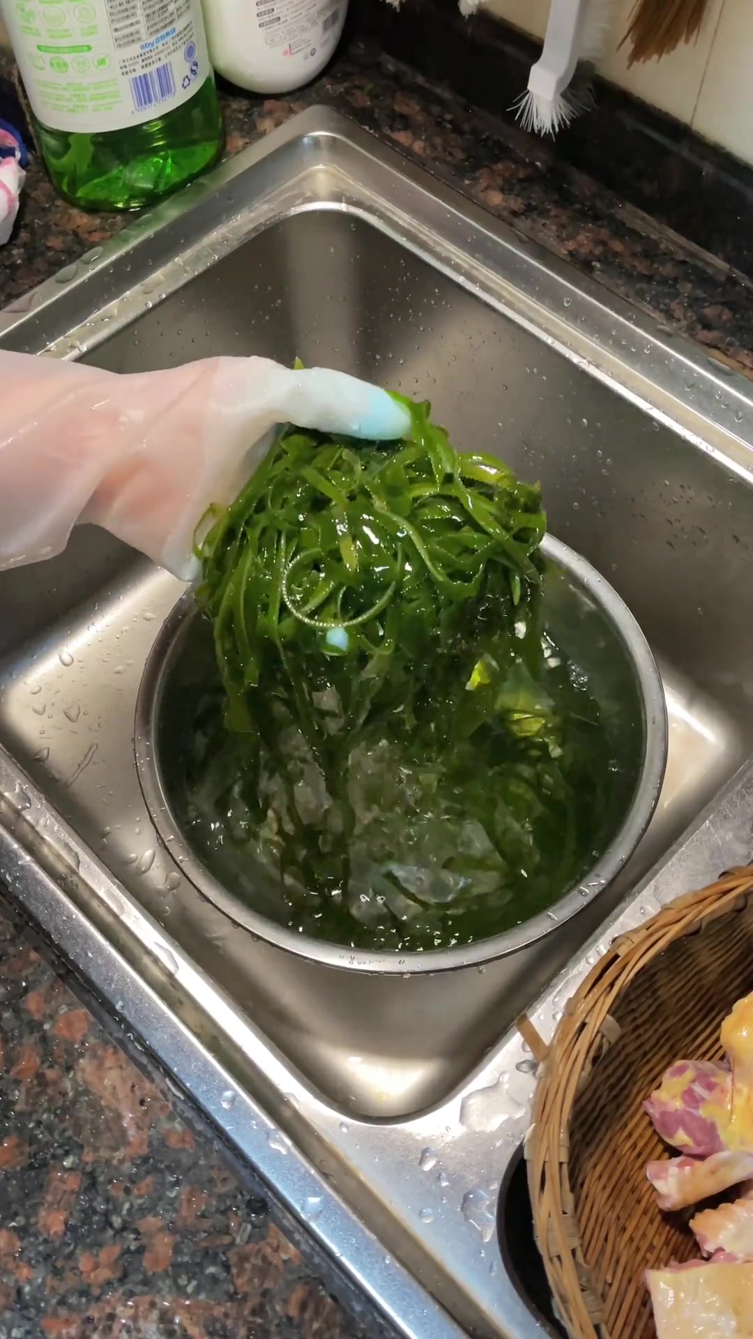 暖心暖胃的 酸萝卜老鸭汤 开胃解腻