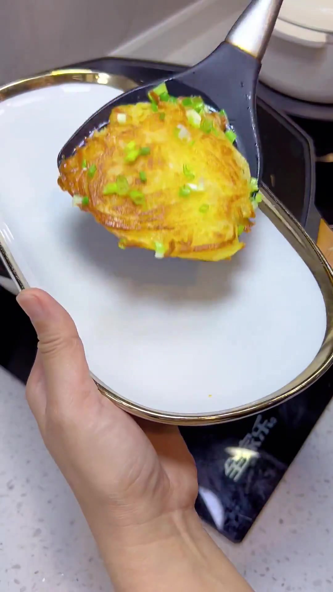 家有两个小学生,每天认真做的营养饭菜;今天吃 还有个