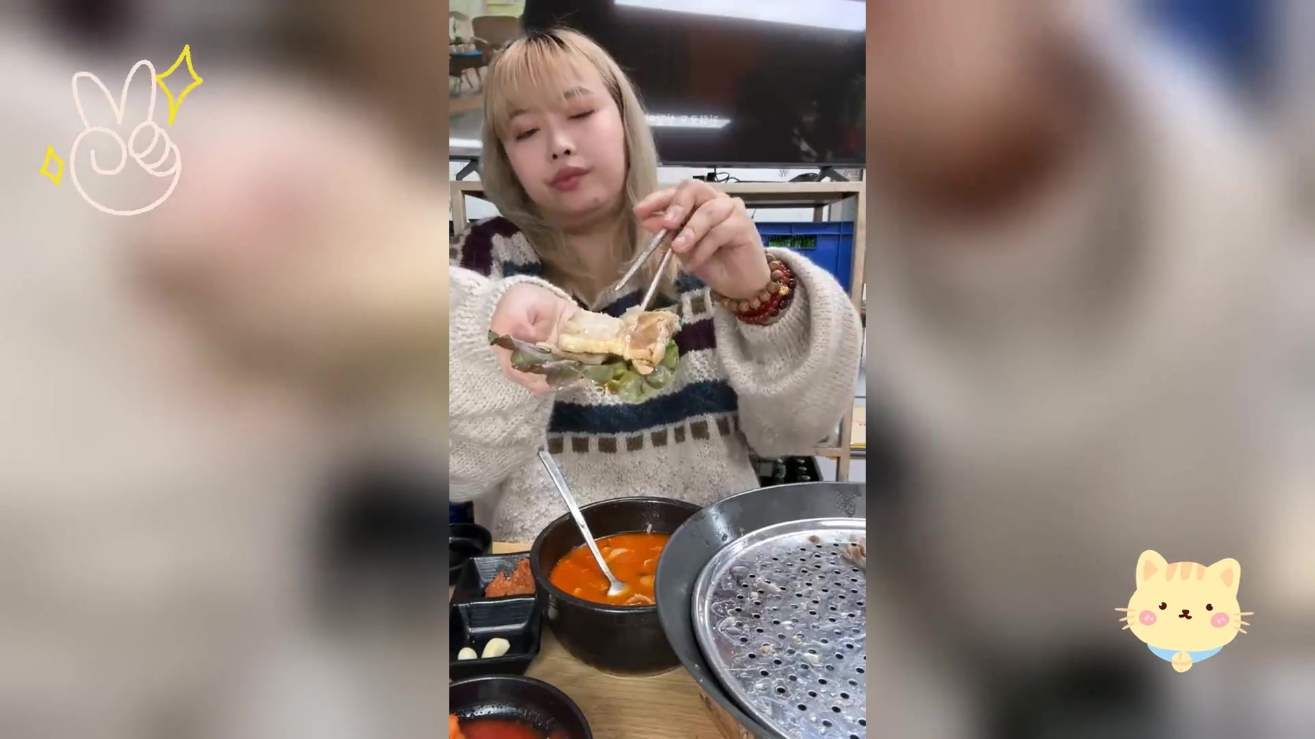 釜山街头,肉汤饭香飘四溢