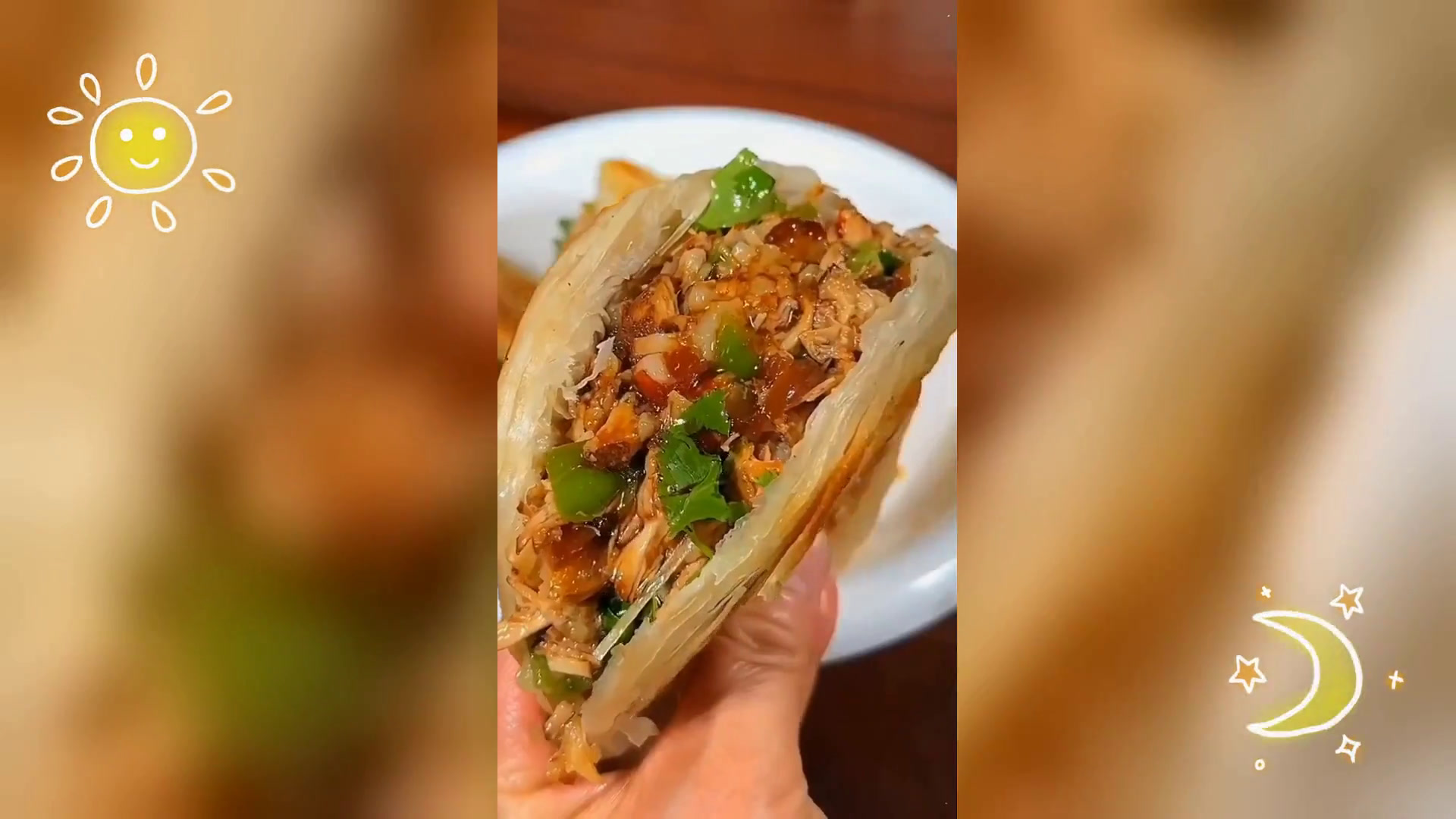 老潼关正宗肉夹馍,传统美味,回味无穷