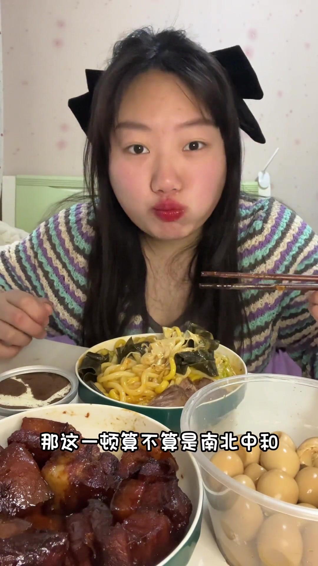 东北麻辣烫鹌鹑蛋红烧肉卤牛肉牛奶罐子