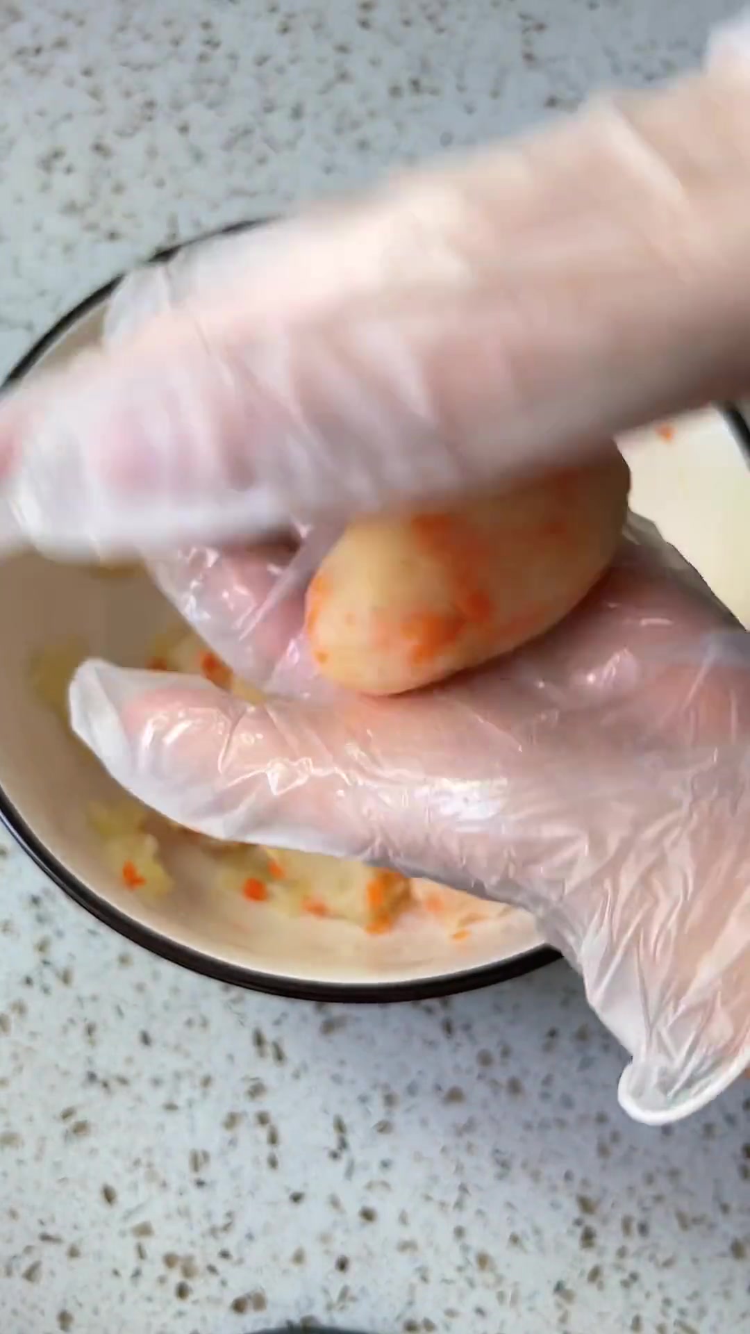 这早餐里满满的都是爱,红豆燕麦奶真的好好喝