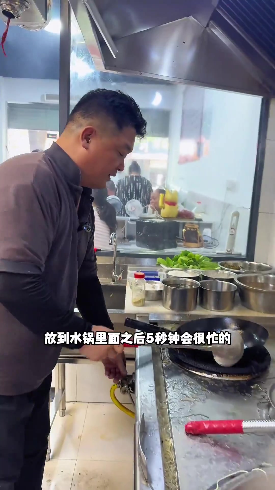 膳丝爆鱼面……