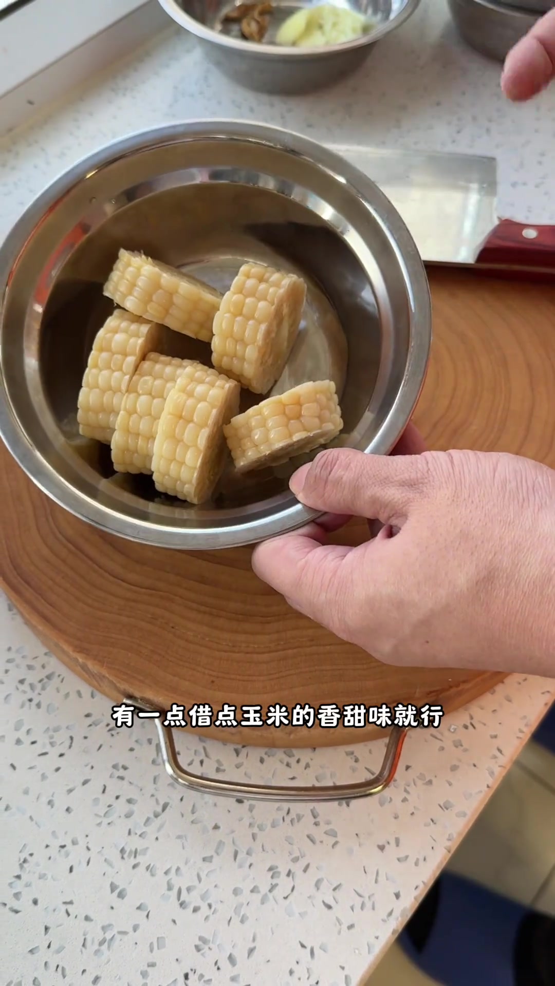 清炖排骨还能这么做?“清炖排骨”这么做……汤也鲜
