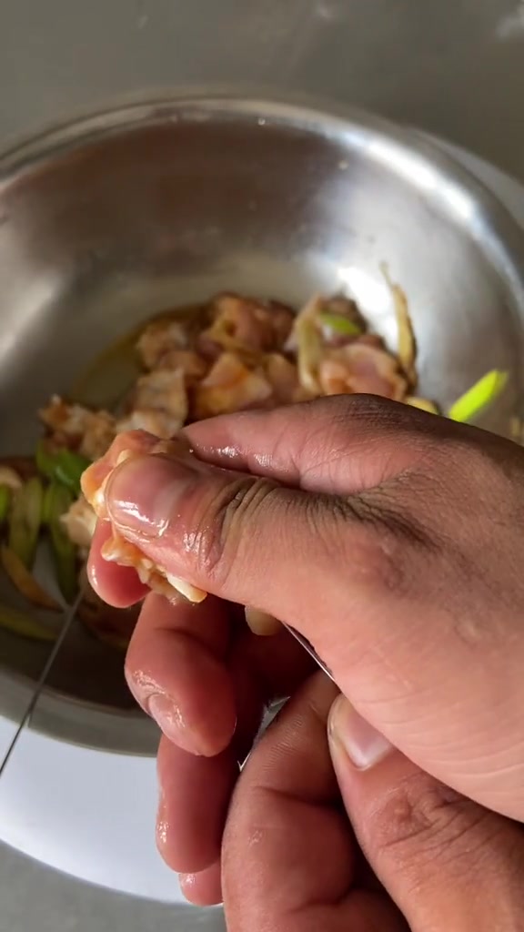 别催了家人们鸡脆骨教程来了