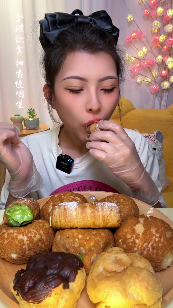 西树泡芙 真的很脆哇!酱也很清爽?