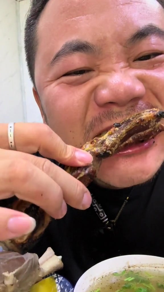新疆午餐,一个人简单吃点!