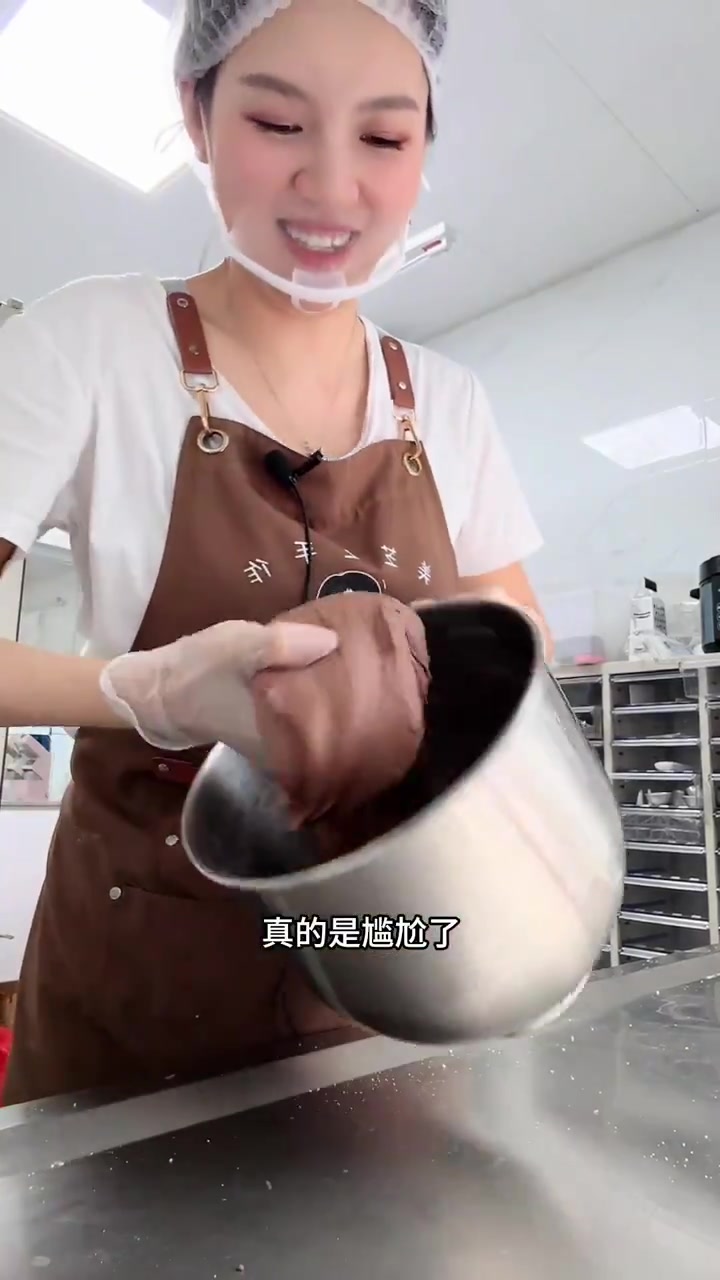 没想到巧克力和香蕉这么搭,做成软欧好好吃?