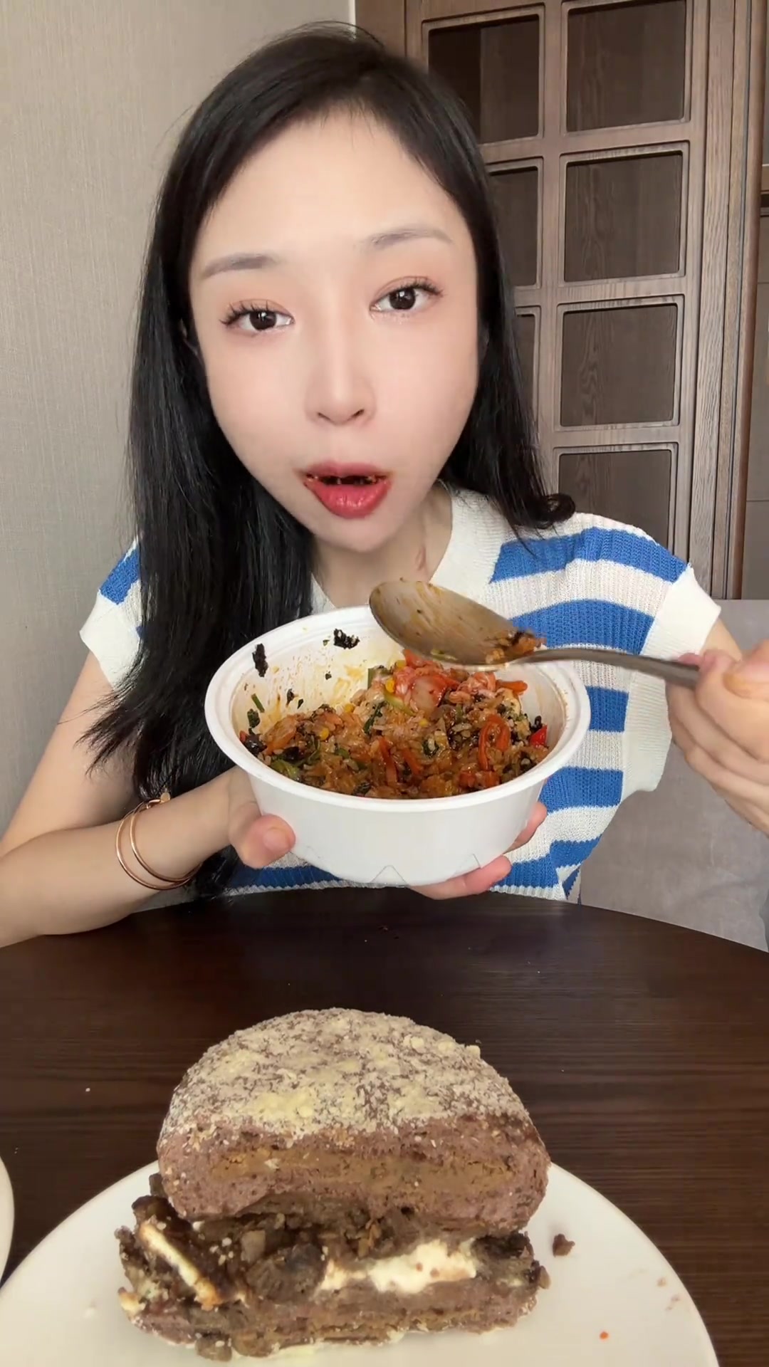 一个人吃300块外卖是什么体验