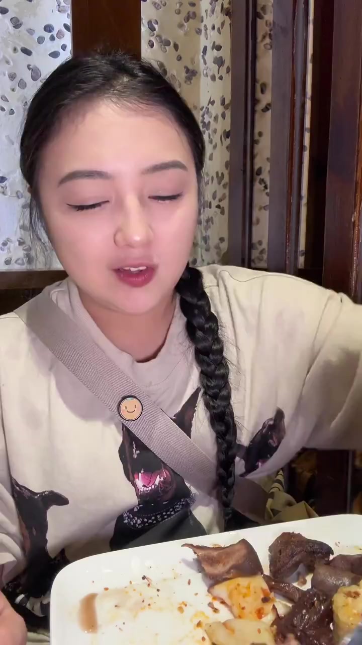 在巴西烤肉自助连炫5小时看看我吃回本了吗