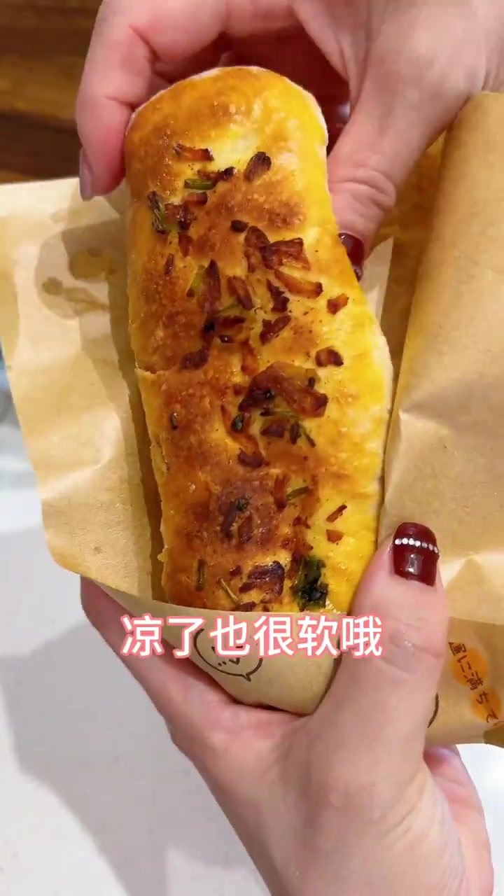 芝士牛肉卷和瘦肉汤河粉,都还可以拿出去赚钱的那种可能更好吃哦