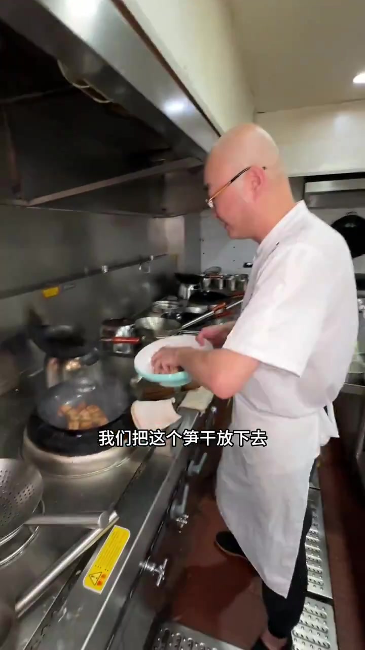 据说碰肉都会上热门,我若拿出这道菜呢