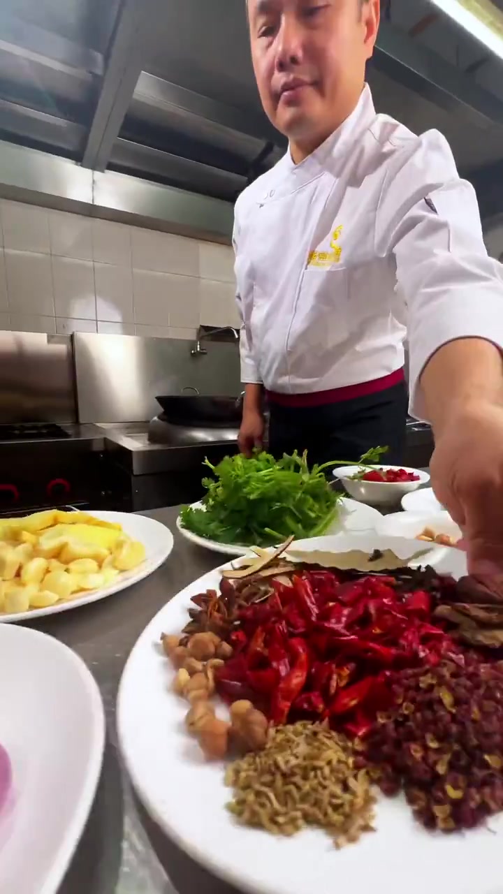 剔除200根鱼刺的佛山功夫鱼,鱼肉鲜嫩惹味,馋爆了!