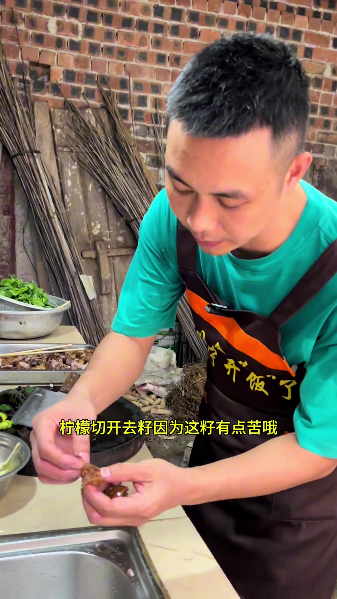 凉拌柠檬鸭 广西经典柠檬鸭,每个地方做法也不一样