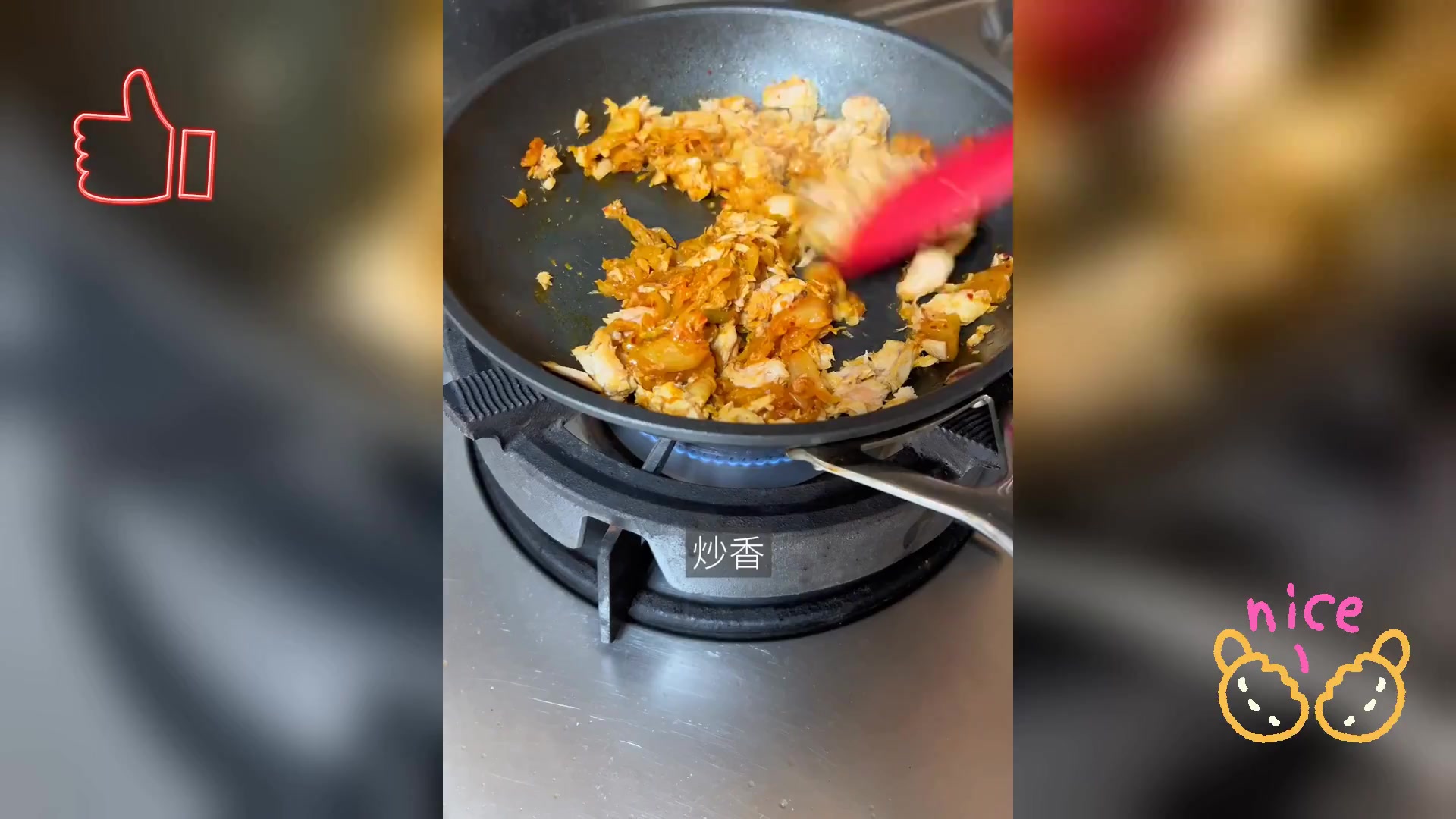 金枪鱼泡菜恰,巴塔轻食三明治