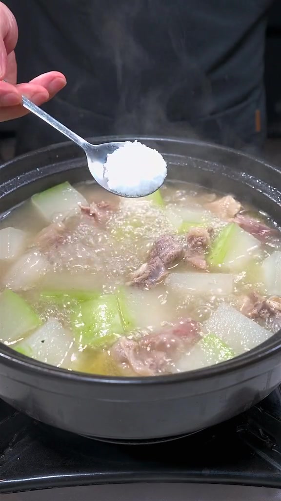 冬瓜牛肉汤 三伏天不要老是喝冰的了