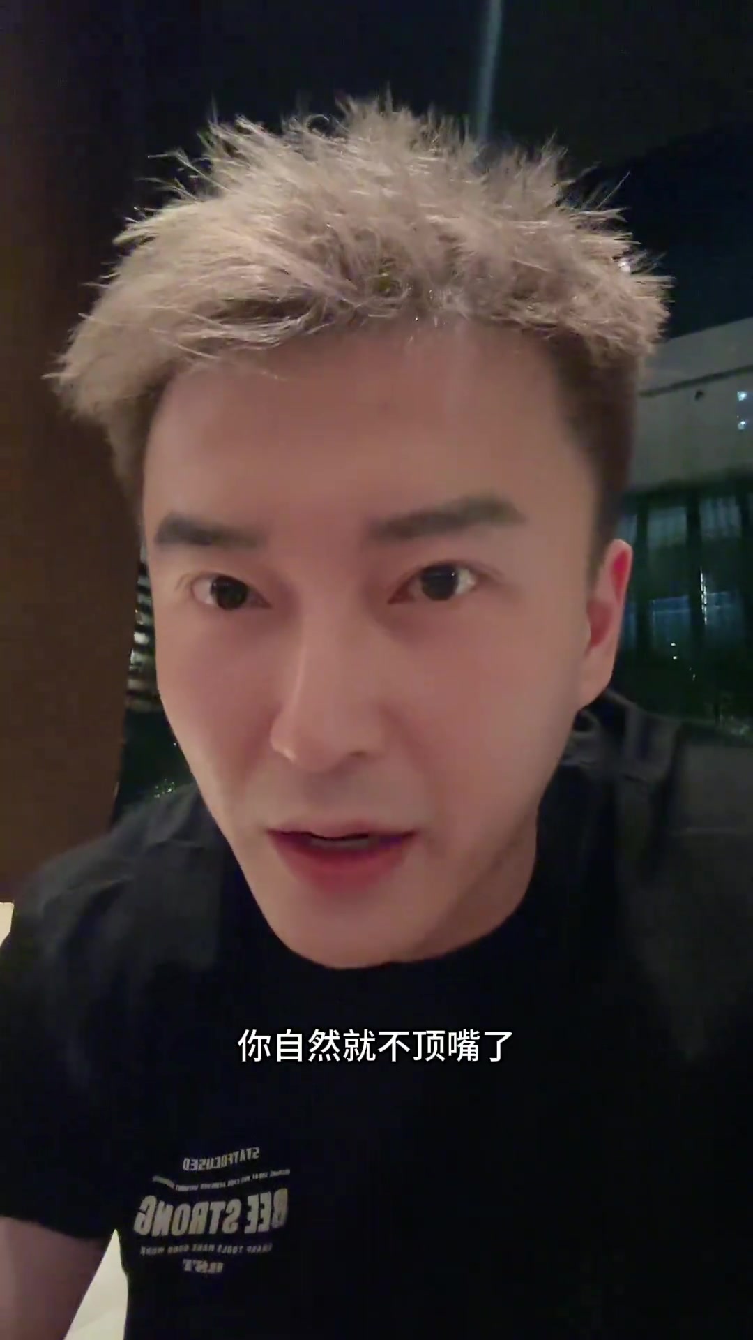 鸡尾酒吧他能有什么作用 如果你喜欢,自己开一家乐呵乐呵就得了～