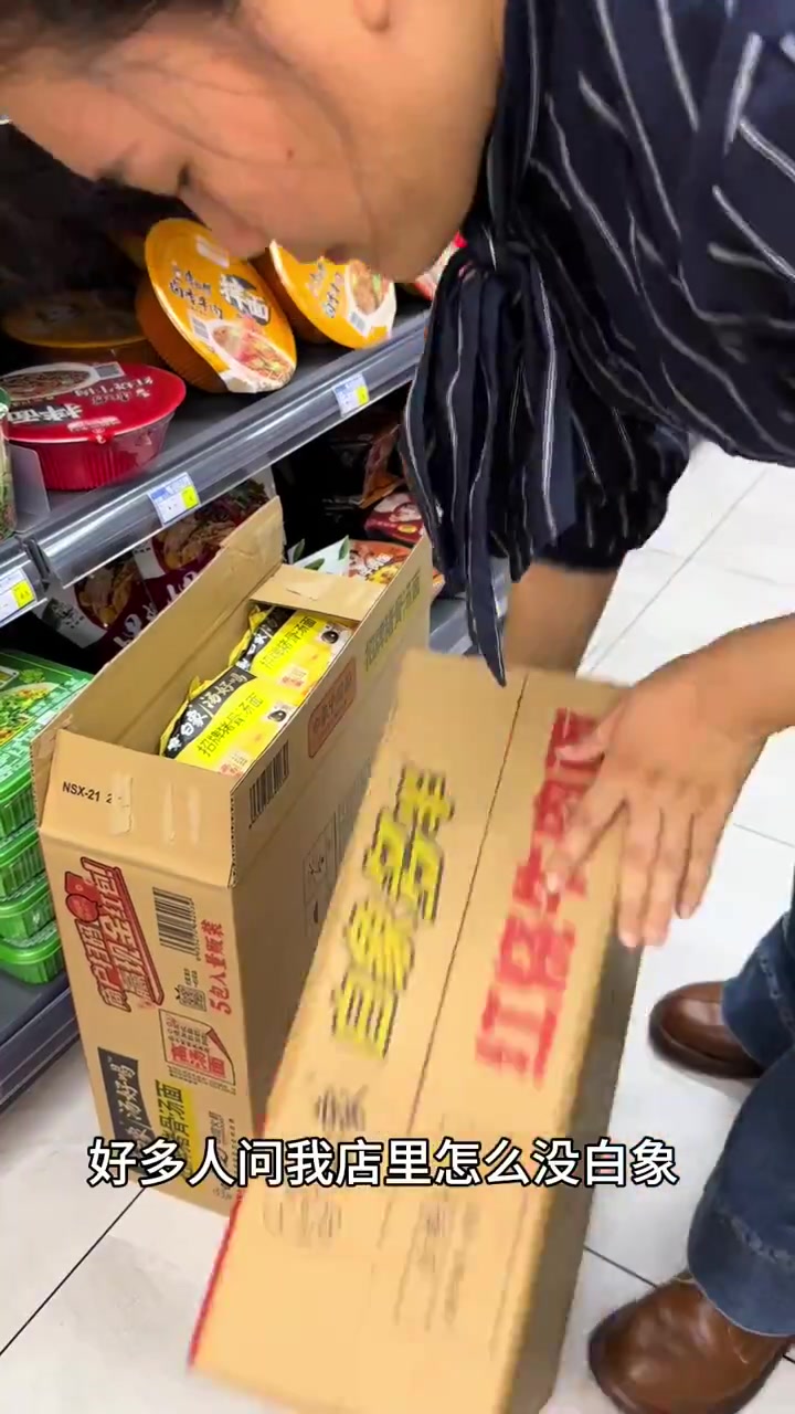 谁敢信关东煮罩子快赶上整台机器的钱了 为了干净又卫生