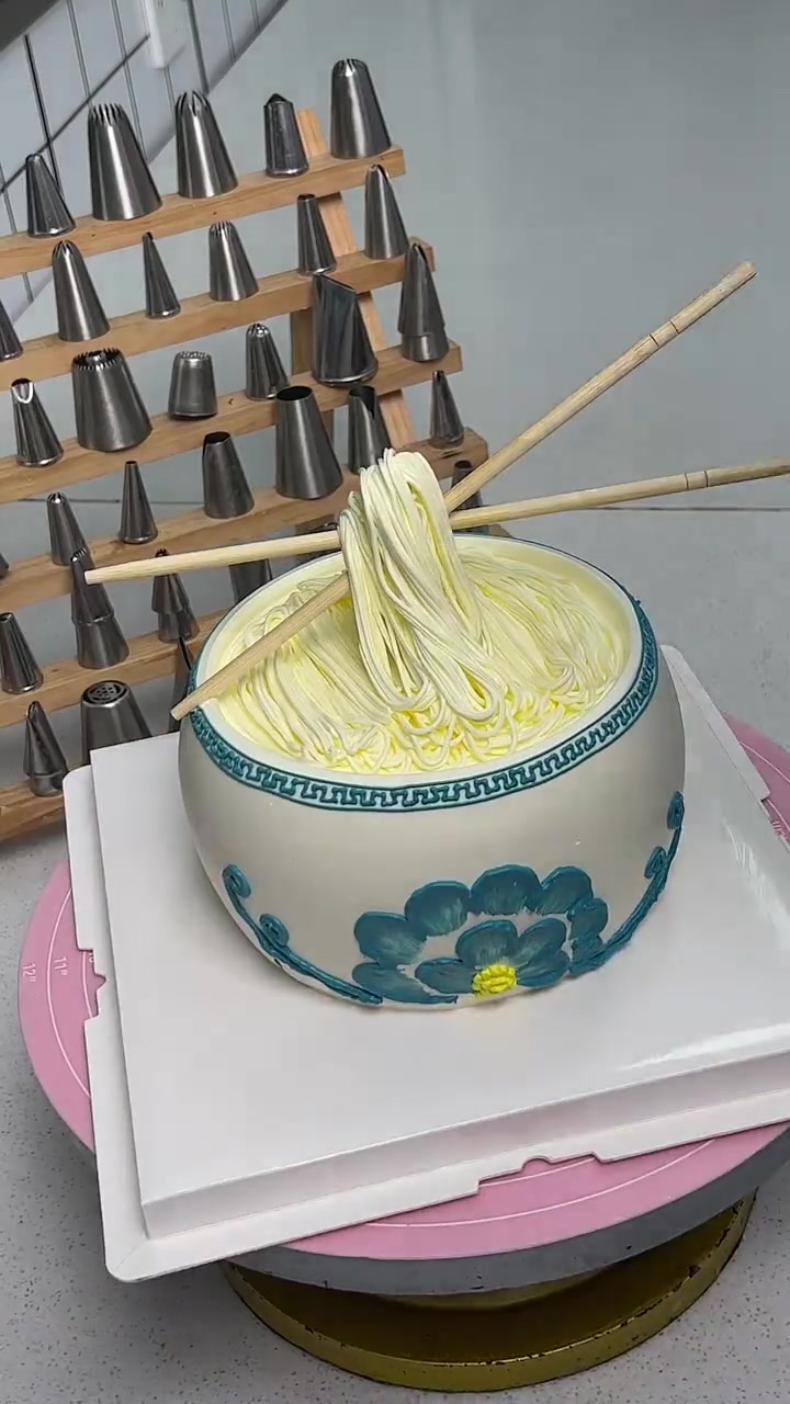 面蛋糕简易制作法