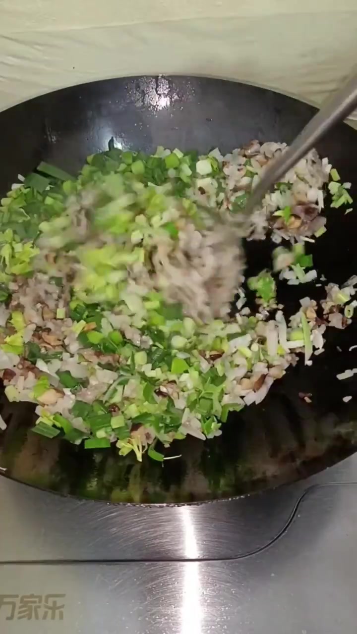 买了4块钱的河粉、做了客家人的经典小吃 简单好吃。