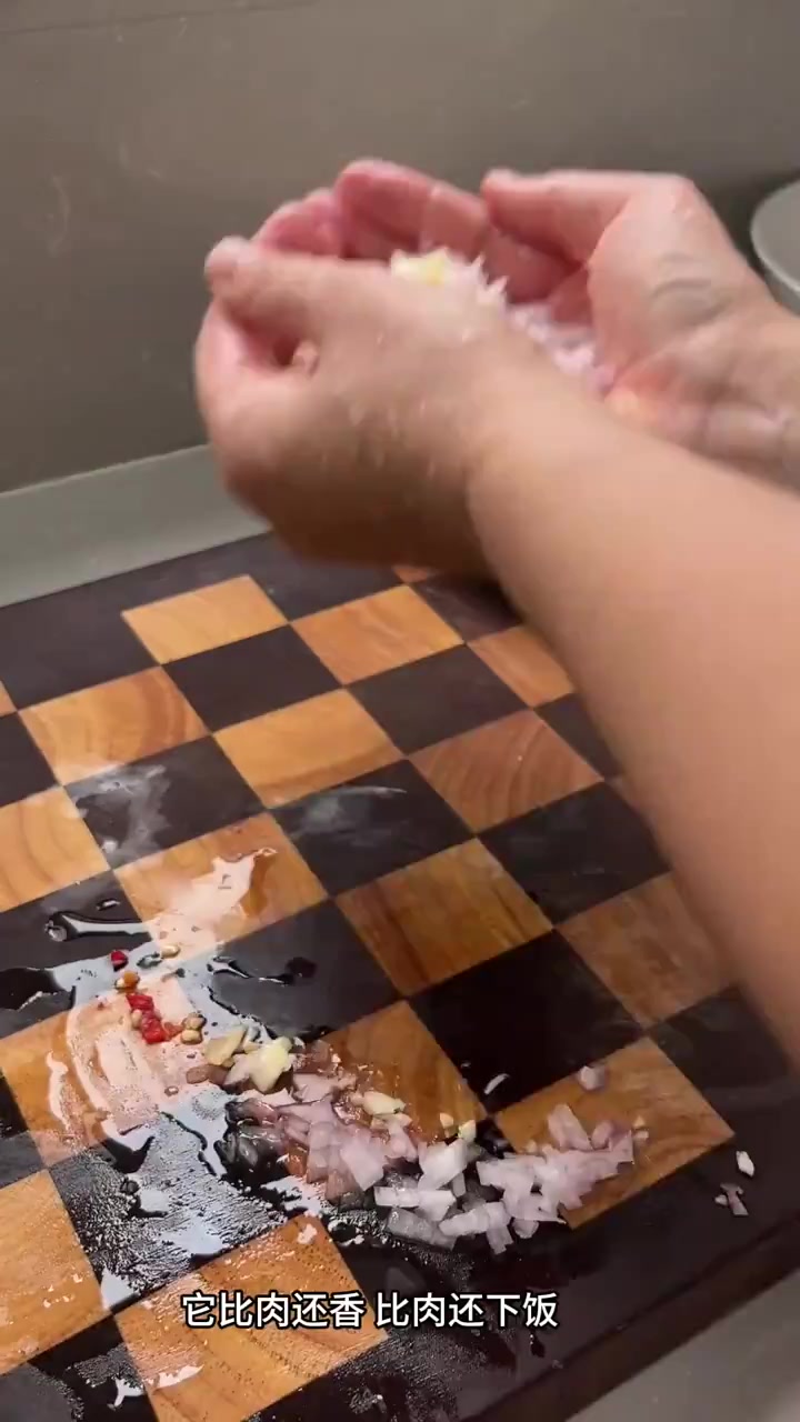 奶油南瓜焗饭和鸡蛋沙拉