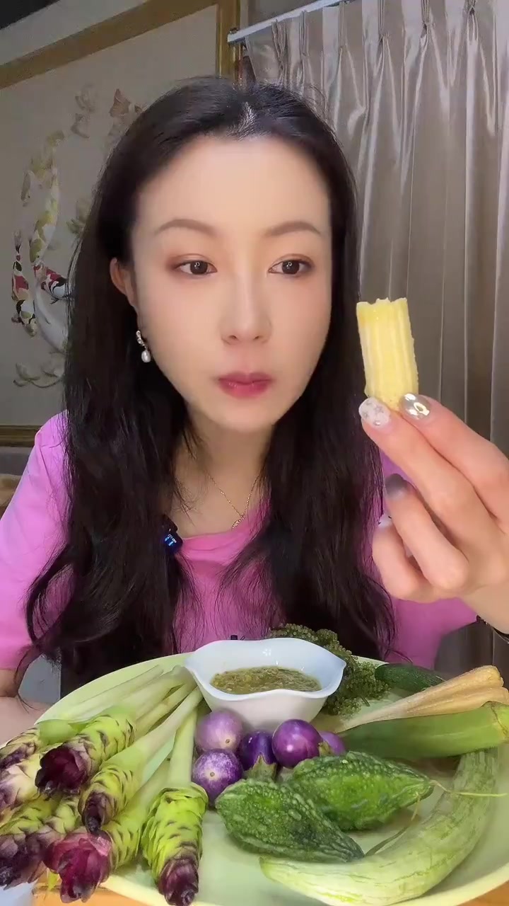 好吃的东西要吃进肚子里