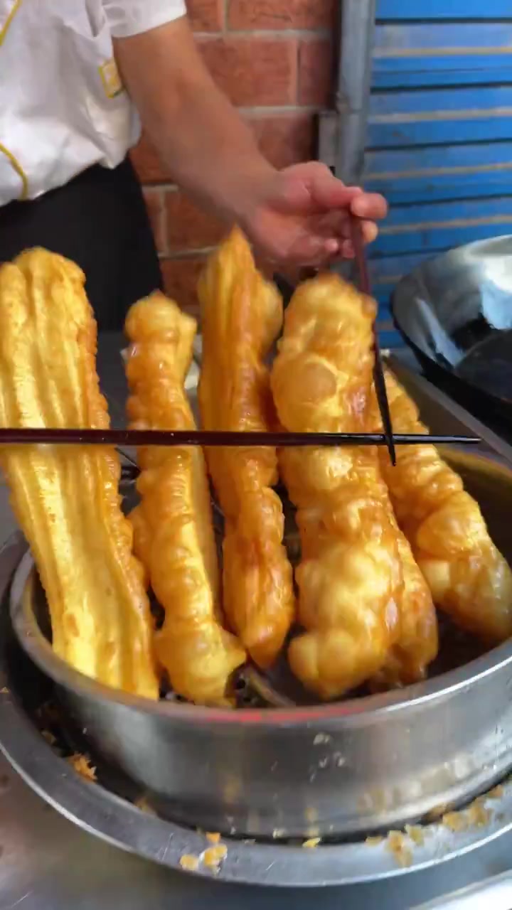 早餐一碗豆腐脑搭配上山西泡芙,只属于运城人的浪漫