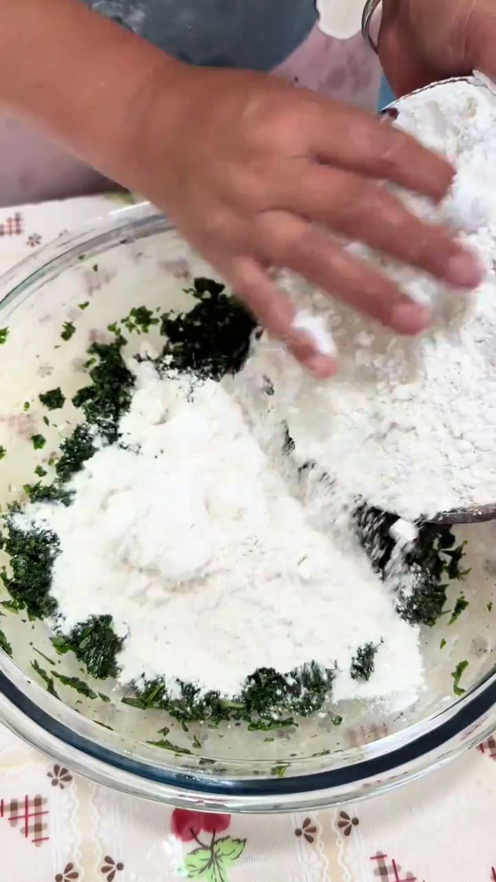 红薯叶窝窝头,你吃过吗,不一样的味道