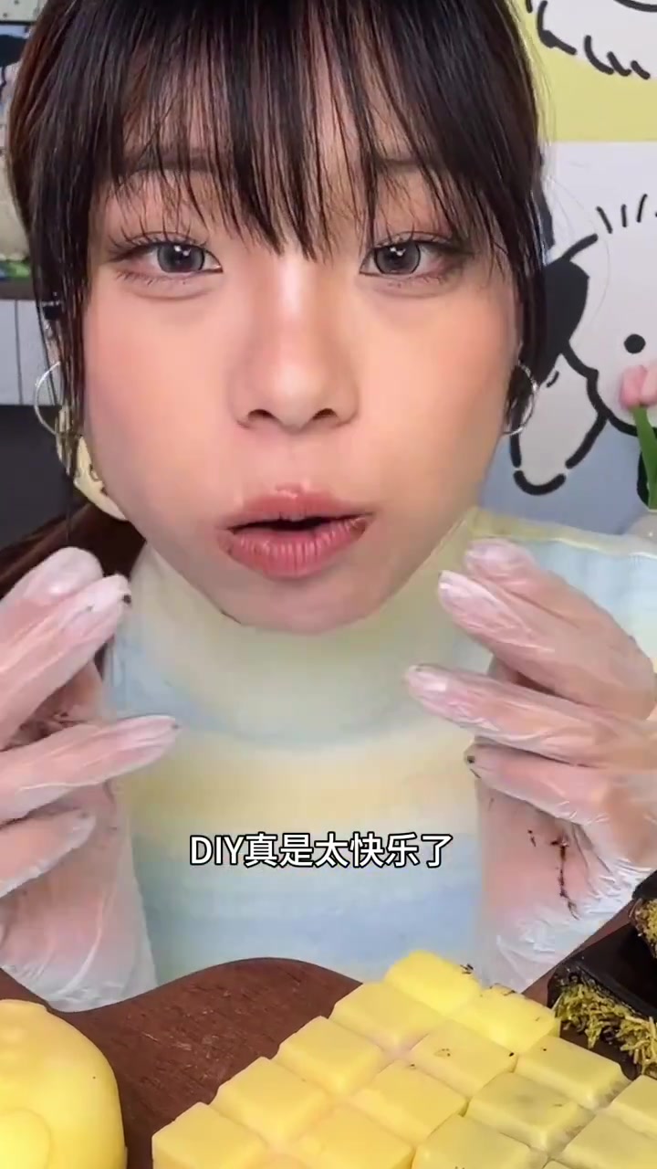 吃一整块迪拜巧克力的快乐!