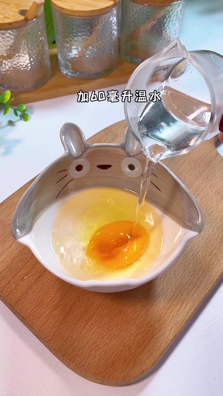 8月龄宝宝辅食|豆腐蒸蛋 论鸡蛋的做法千千万,最适合宝宝吃的还是这道蒸蛋羹,口感嫩滑细腻,
