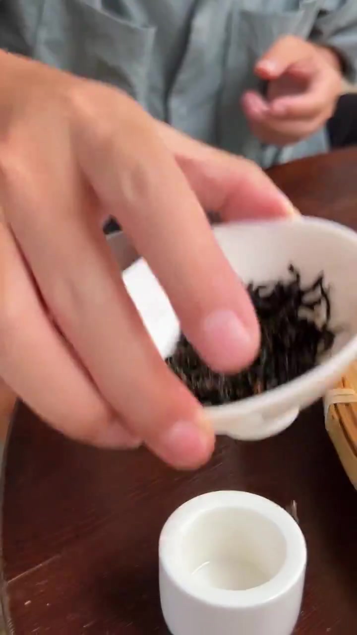 白鹿原上,烤着面包,喝着茶……