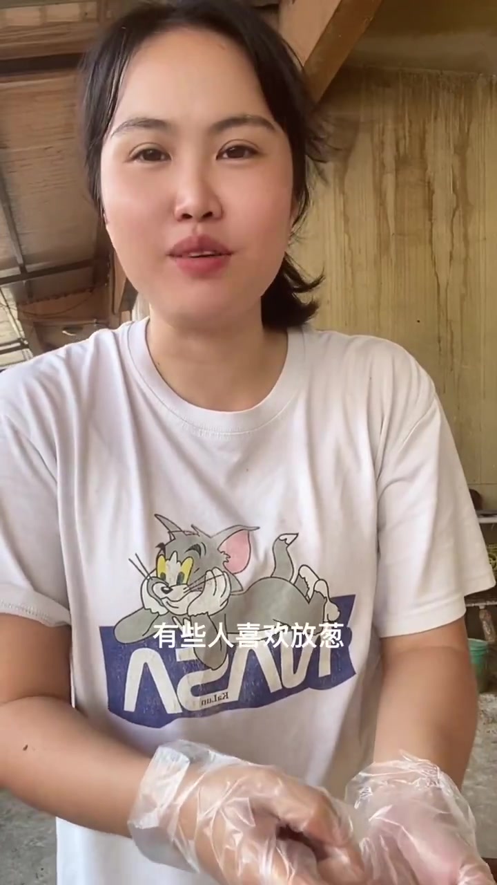 中国版鲱鱼罐头海南福寿鱼茶,我们叫酸鱼