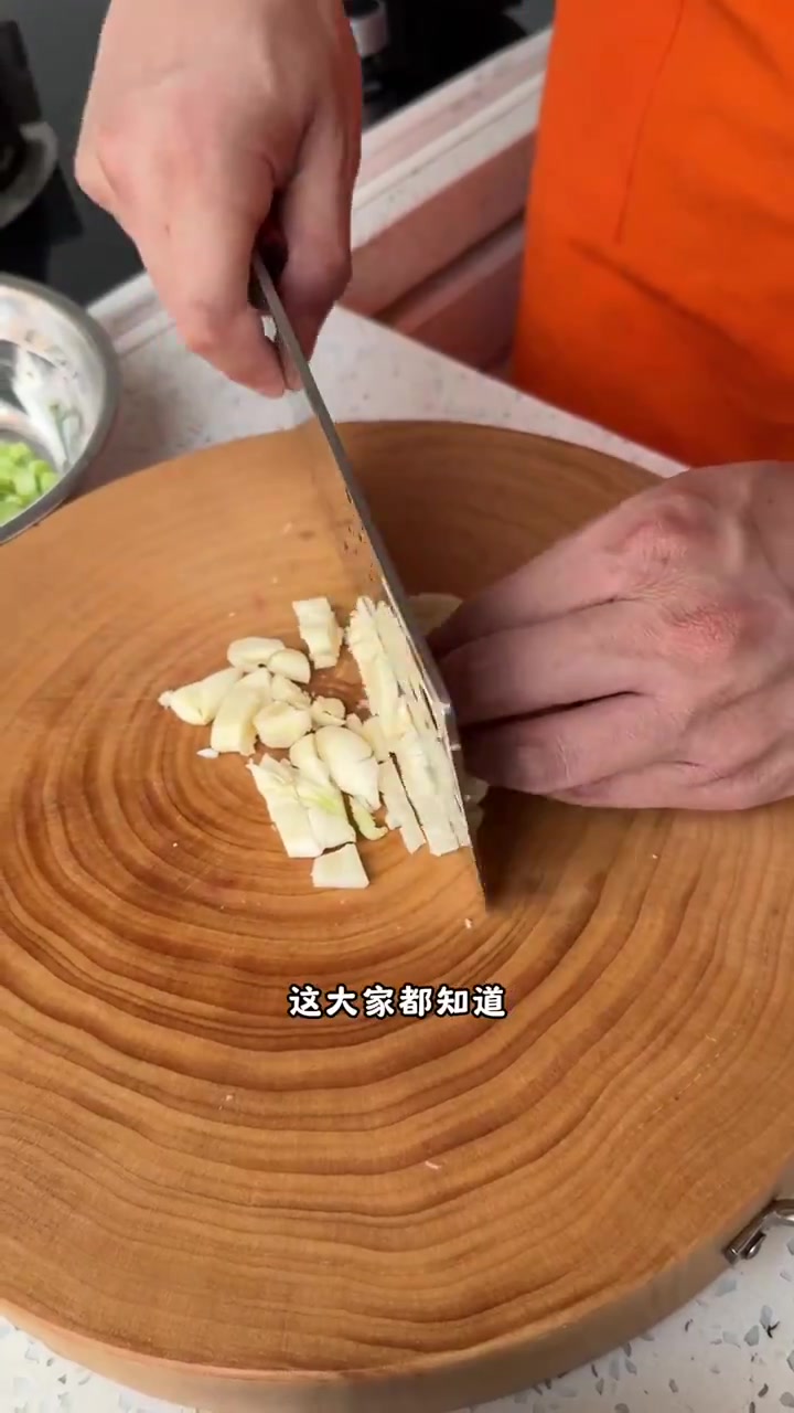 青椒炒肉 家常菜想炒的好吃,有没有“秘诀”答案肯定是有……