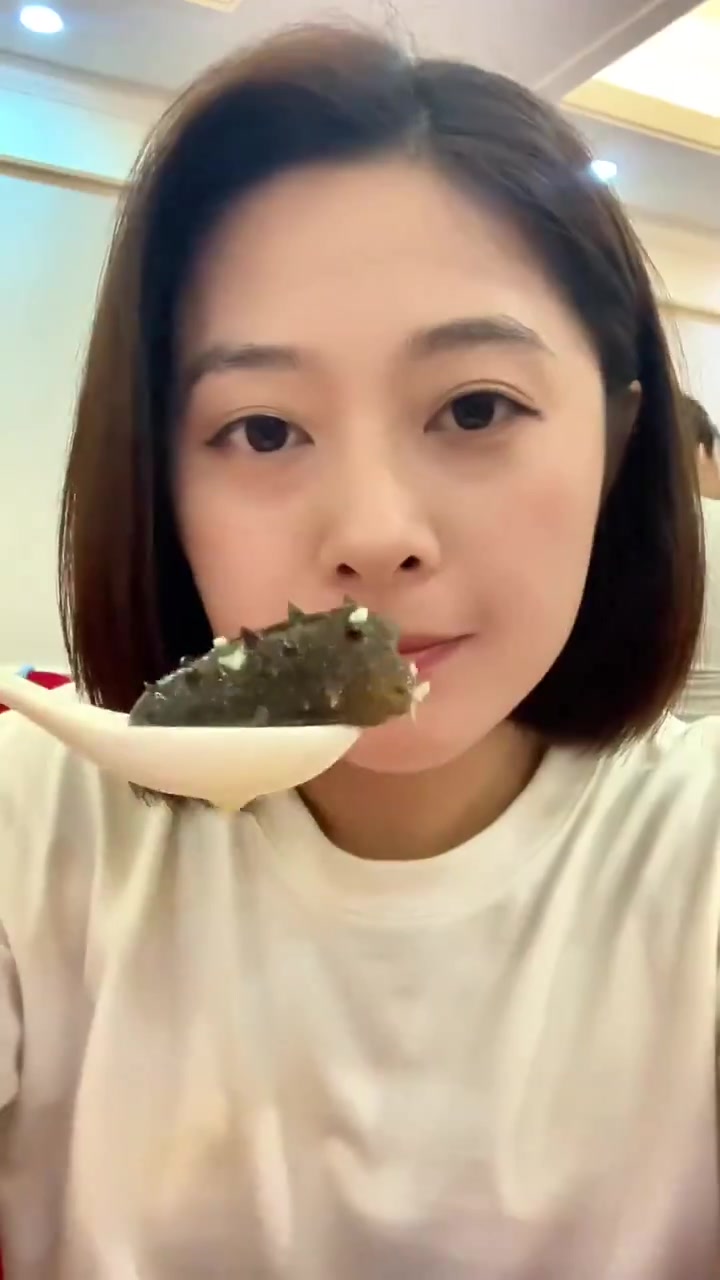 今天带大家看下温州孩子 幼儿园升小学的升学宴,菜系有哪些