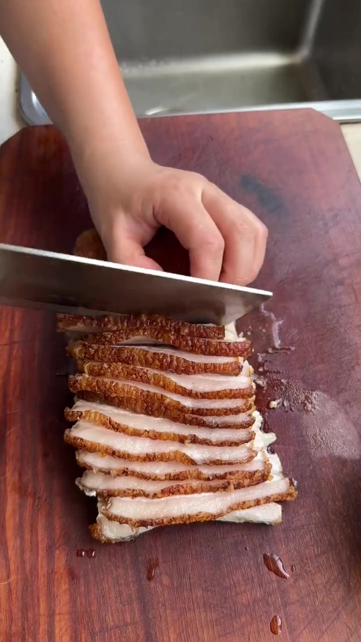梅菜扣肉大家都是怎么做的呢?