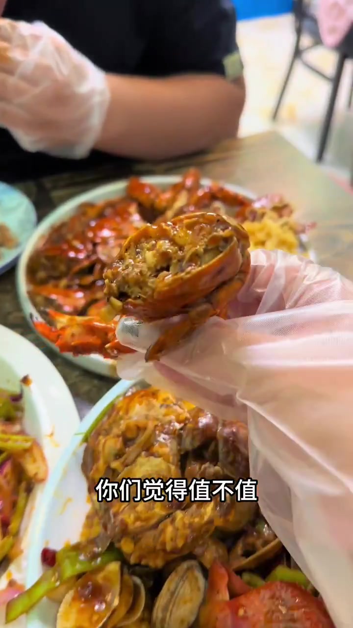 作为一个东港人在大连生活了五年也跟风来打卡吃海鲜
