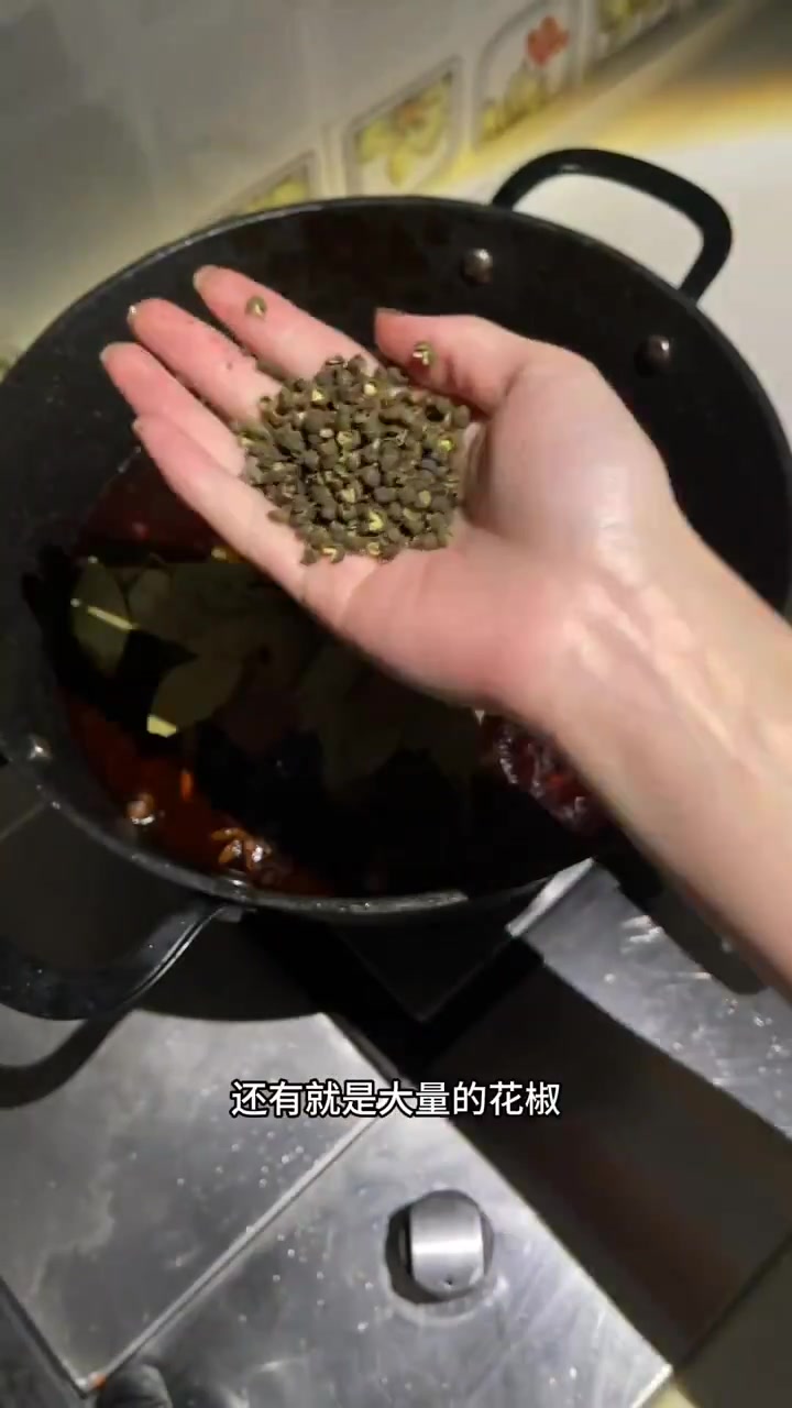 酱油炒鸡加烩面 跟我妈学的,真的超好吃