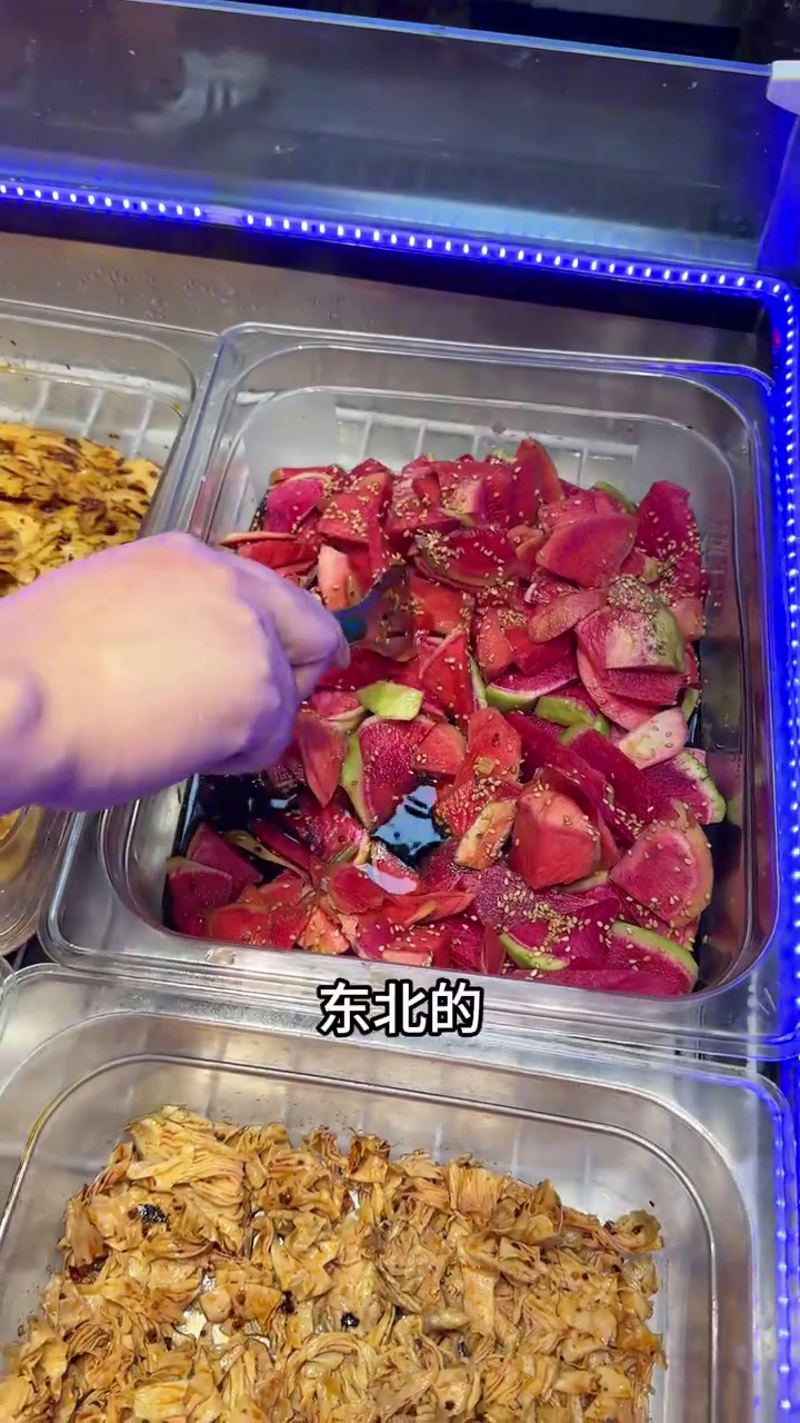 在深圳居然能吃到沈阳的特色鸡架抻面