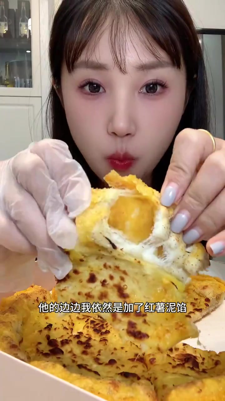 vlog|不减肥的一天吃什么 大肘子 榴莲披萨