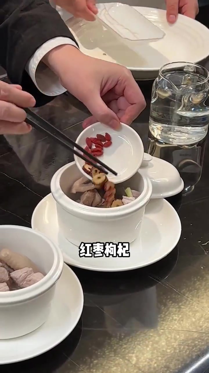 升级版“还原靓靓阿胶汤”~这个秘密通常我都不告诉别人!