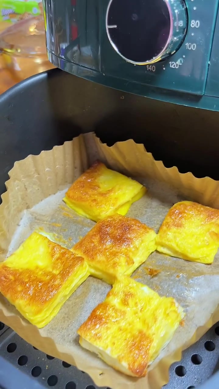 酸奶吐司小方。外酥里糯酸酸甜甜