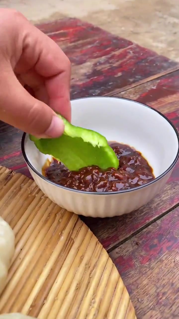 夏天晒上马绳菜,冬天蒸包子,香喷喷的味道太好吃了